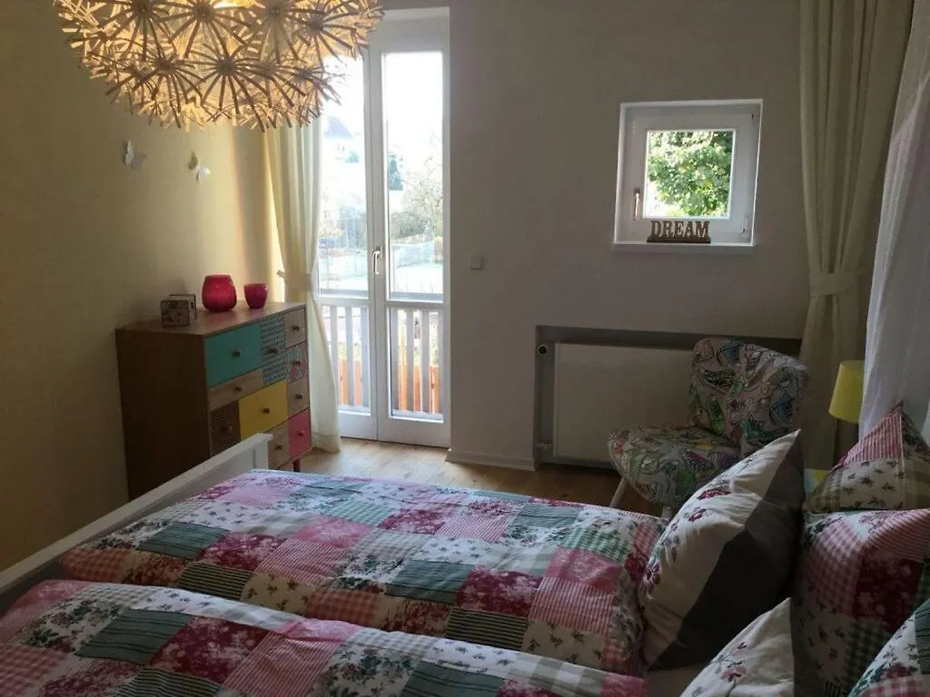 Appealing Apartment In Coburg